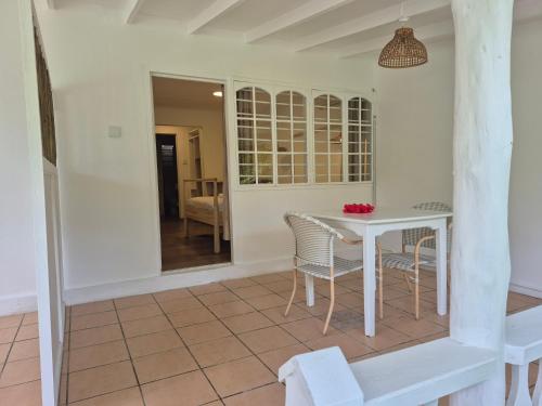 beau vallon bungalows
