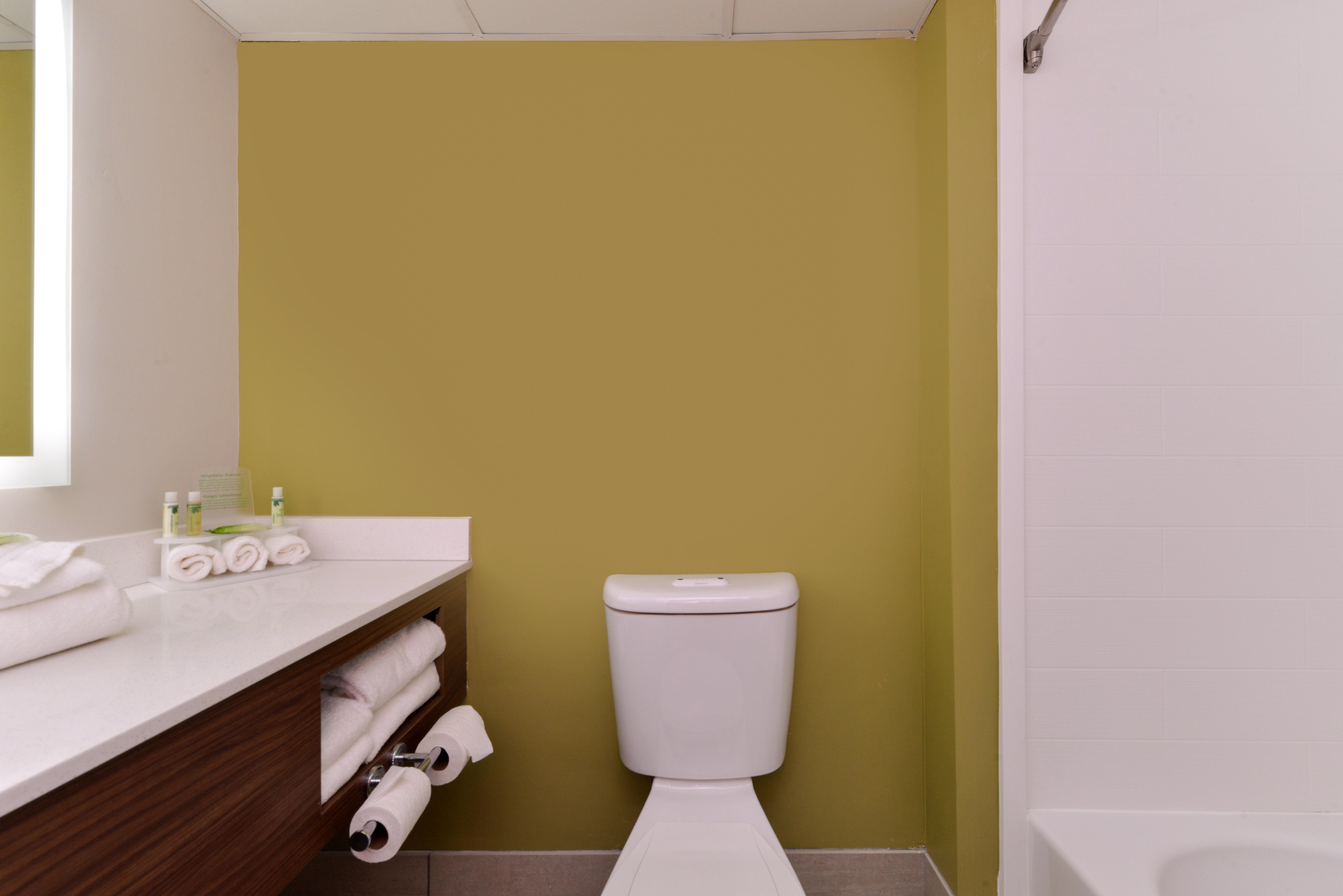 holiday inn express and suites raleigh ne medical