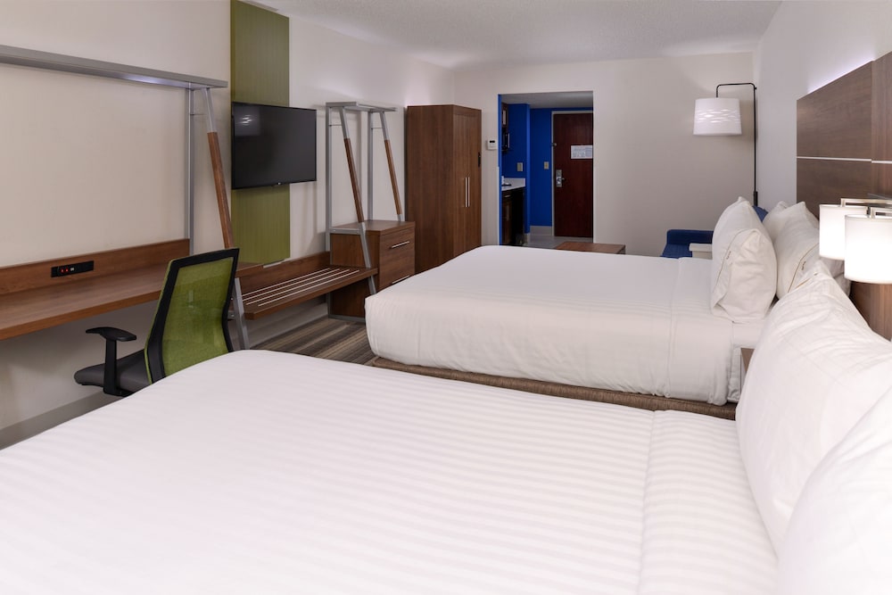 holiday inn express and suites raleigh ne medical