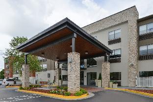 holiday inn express and suites raleigh ne medical