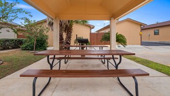 best western regency inn and suites