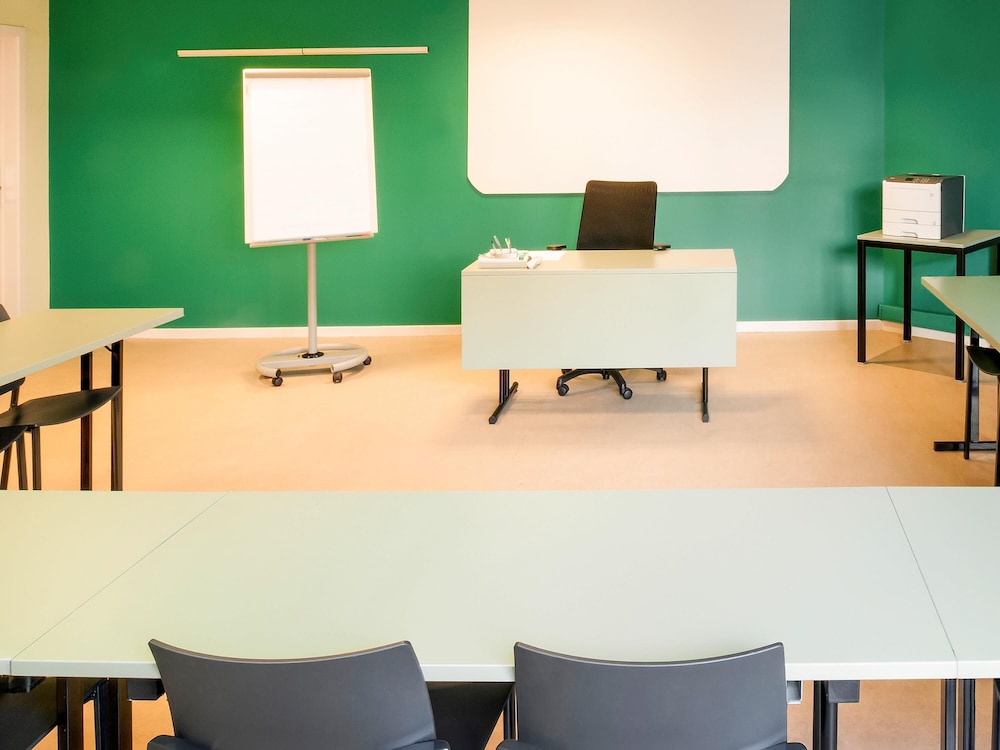 ibis brussels centre gare midi