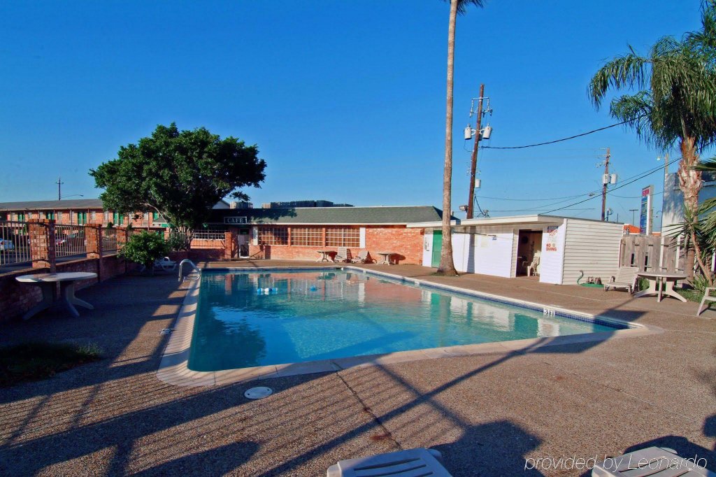 texas inn north brownsville