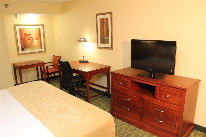 texas inn north brownsville