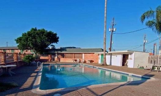 texas inn north brownsville