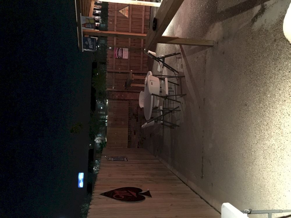 texas inn north brownsville