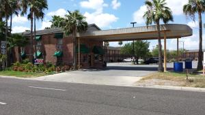 texas inn north brownsville