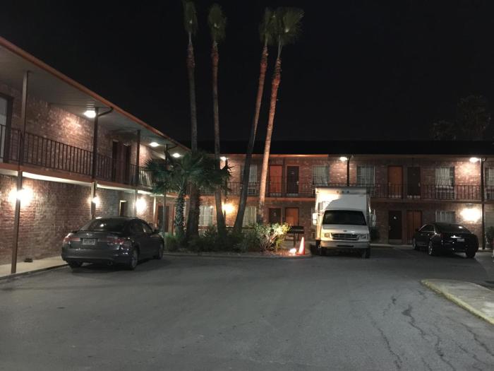 texas inn north brownsville