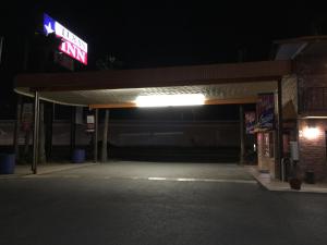 texas inn north brownsville