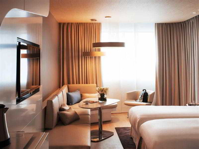 pullman brussels centre midi