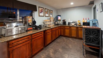 surestay hotel by best western blythe