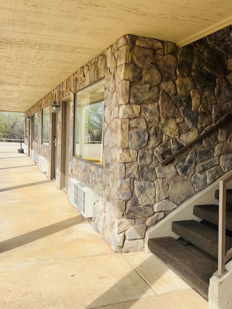 cattle country lodge