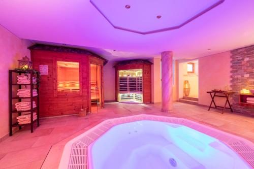 hotel alpina ros demming