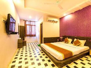 hotel hayat residency