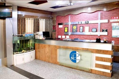 hotel hayat residency