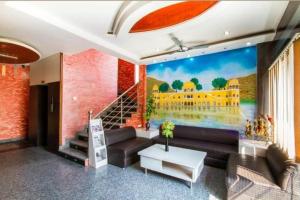 hotel hayat residency