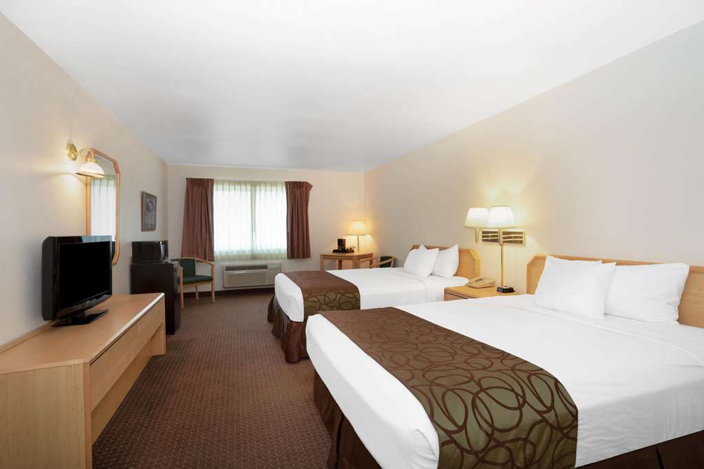 inn at lander travelodge by wyndham