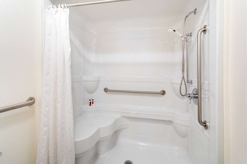 inn at lander travelodge by wyndham