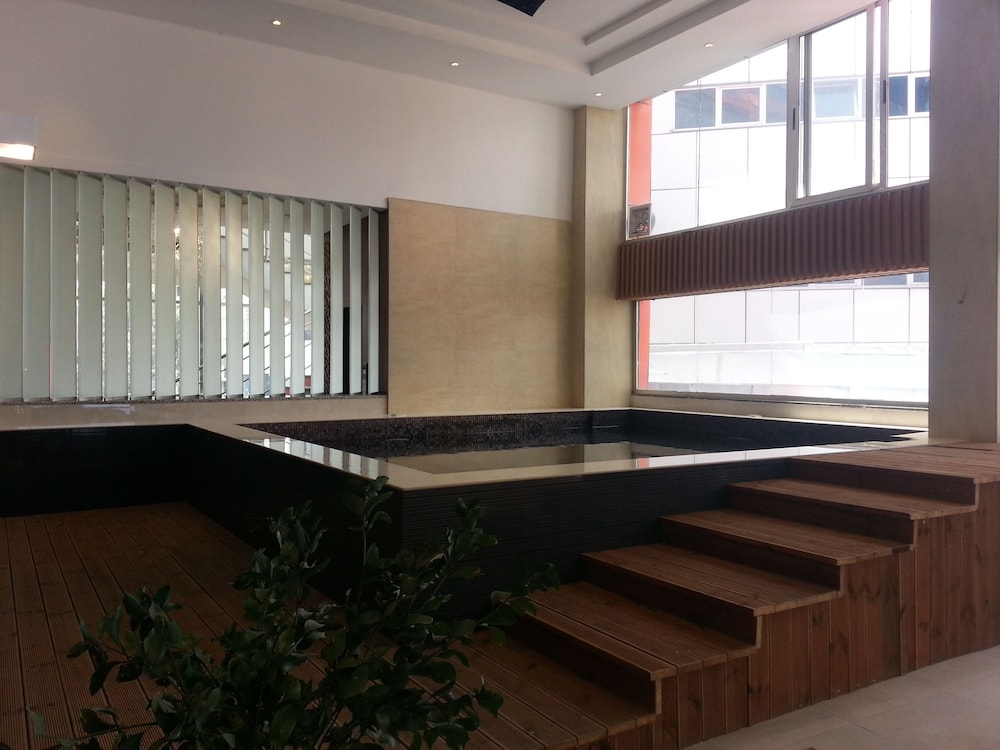 grand eliana hotel conference and spa