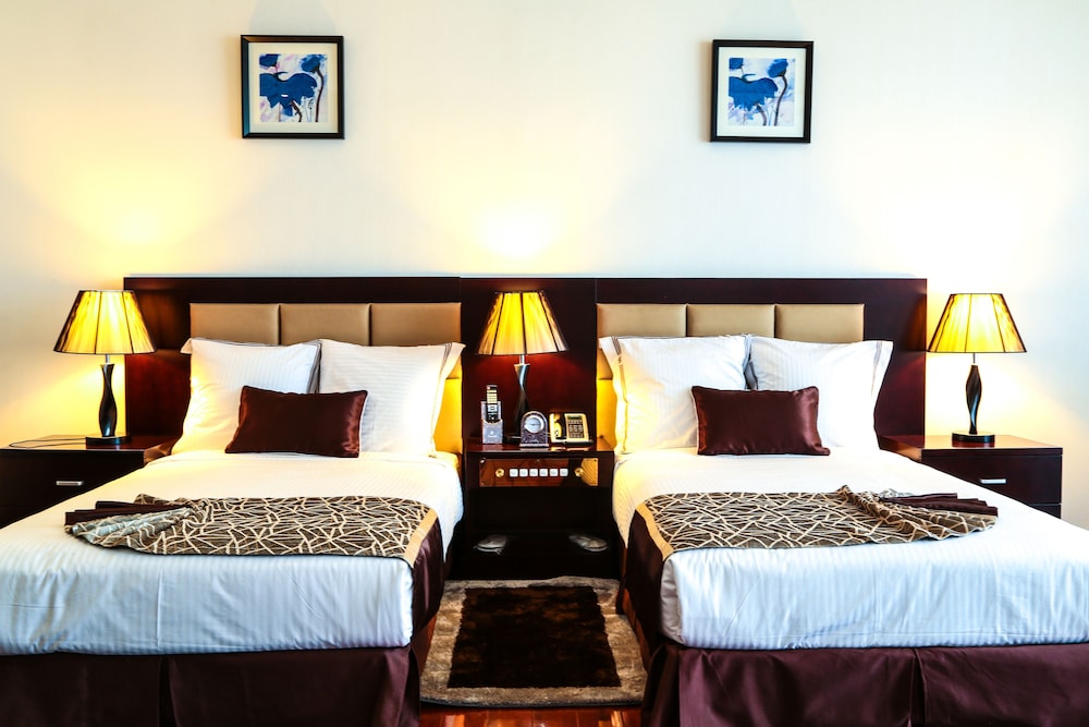 grand eliana hotel conference and spa