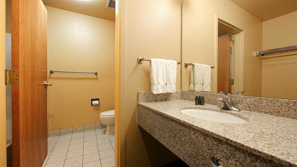 best western topaz lake inn
