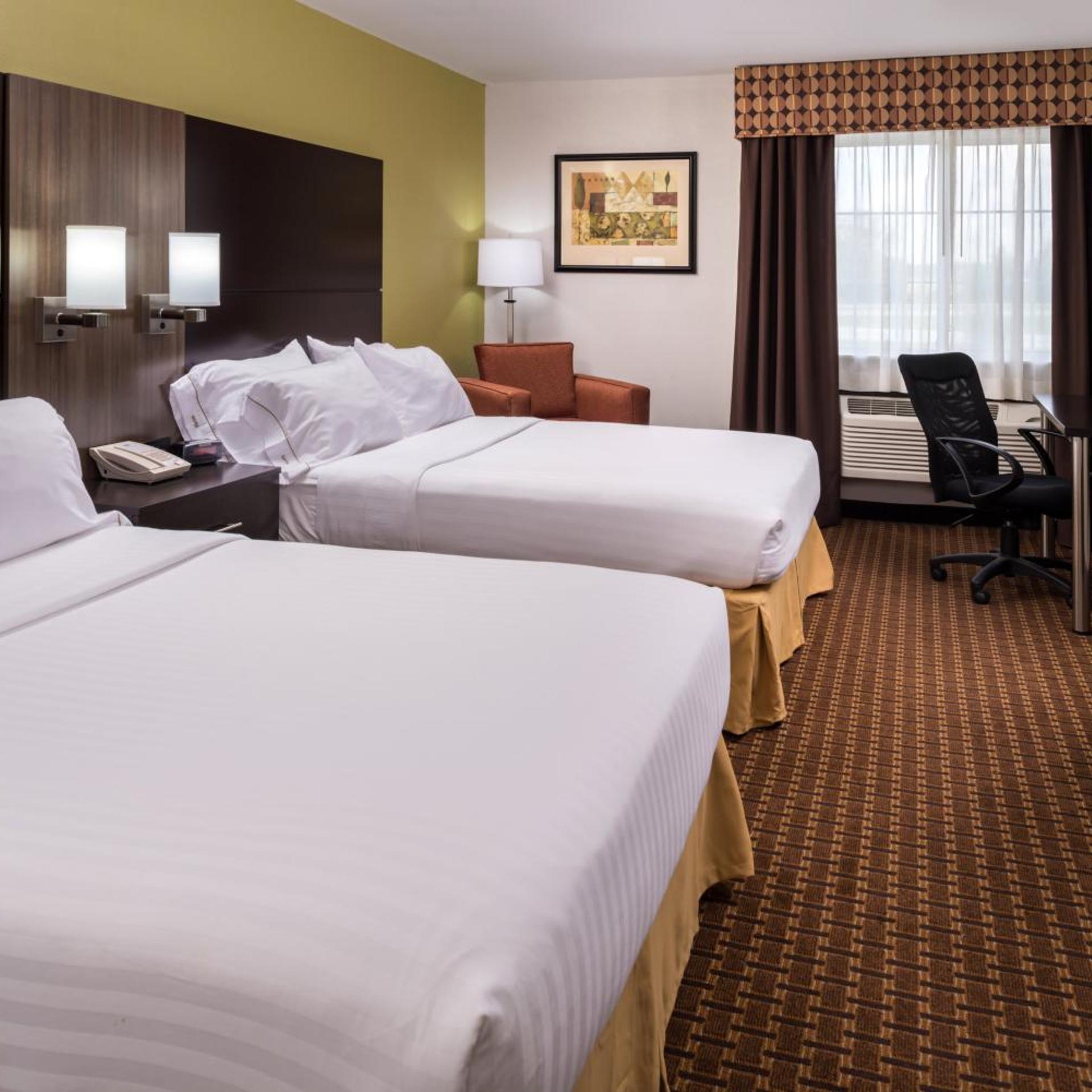 holiday inn express and suites bucyrus by ihg