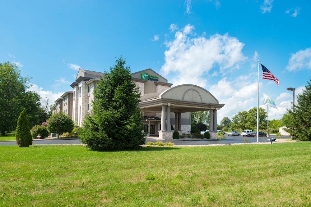 holiday inn express and suites bucyrus by ihg