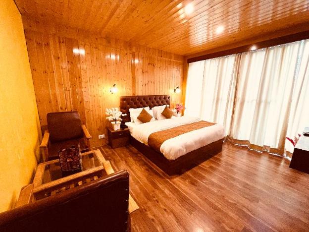 vista resort centrally heated and air cooled