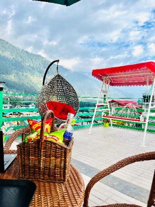 Vista Resort -Centrally Heated And Air Cooled,India>>Manali,4 star