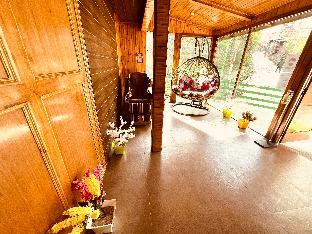 Vista Resort -Centrally Heated And Air Cooled,India>>Manali,4 star