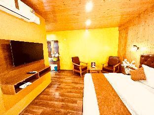vista resort centrally heated and air cooled