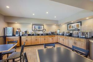 Best Western U. S. Inn,Nashville>>Carlyle Lake,3 star