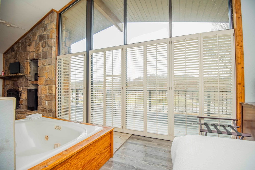 tremont lodge and resort