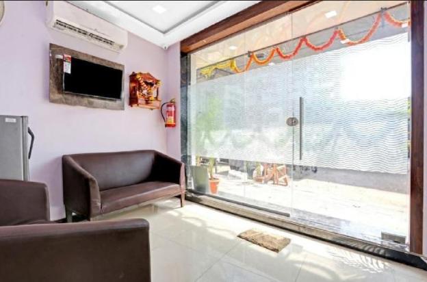 hotel welcome inn mumbai