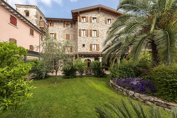 hotel antico monastero