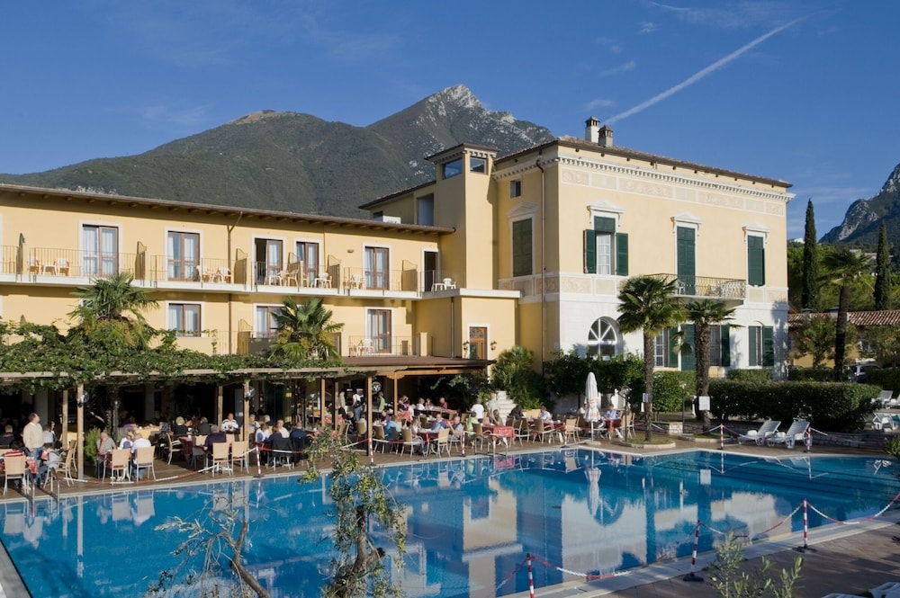 hotel antico monastero