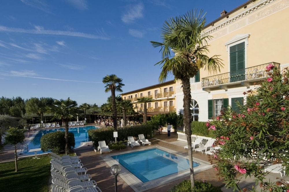hotel antico monastero