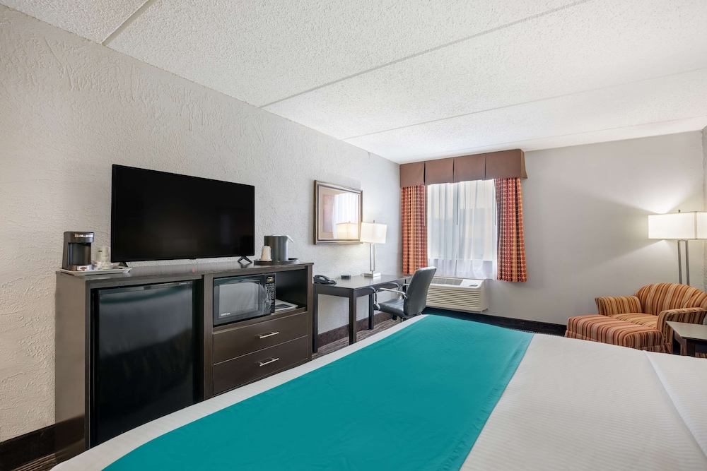 best western waukesha grand