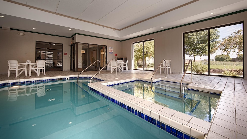 Best Western Waukesha Grand,Pewaukee>>Milwaukee,3 star
