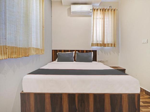 collection o 93145 dhruvas residency