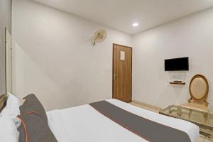 Seven Heaven,New Delhi>>Delhi,3 star