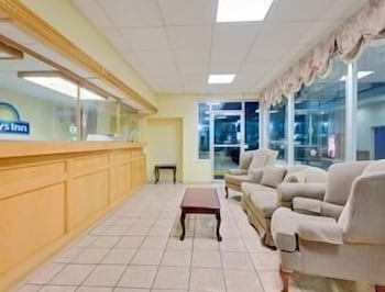 Days Inn By Wyndham Waynesboro,Franklin>>Chambersburg,2 star