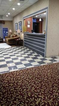 Rodeway Inn,Near Weedsport Speedway,2 star