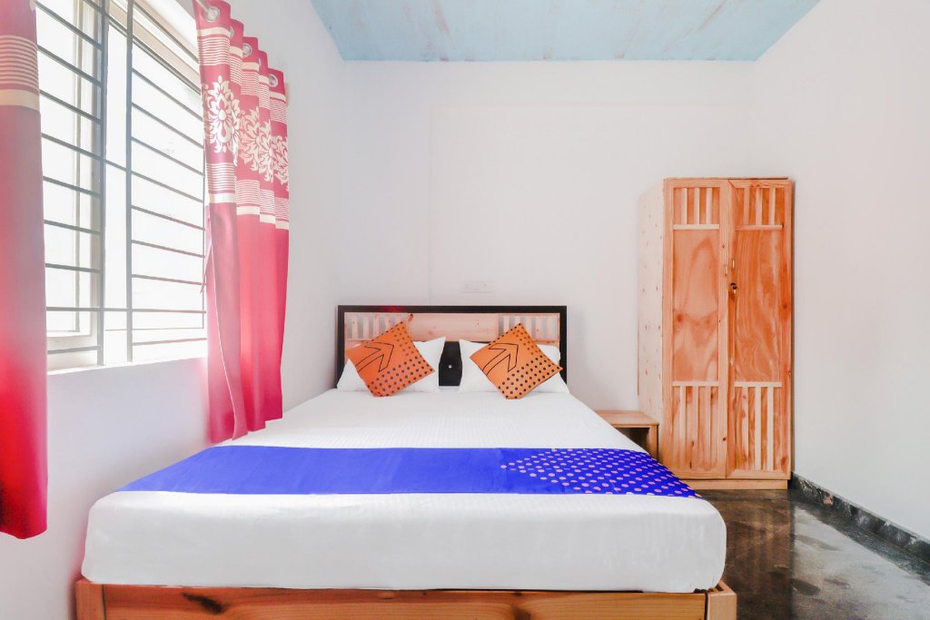 santa maria near indiranagar metro station