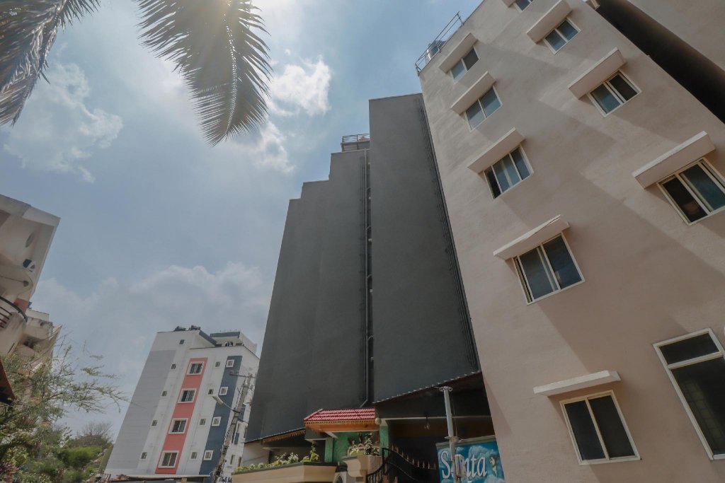 santa maria near indiranagar metro station