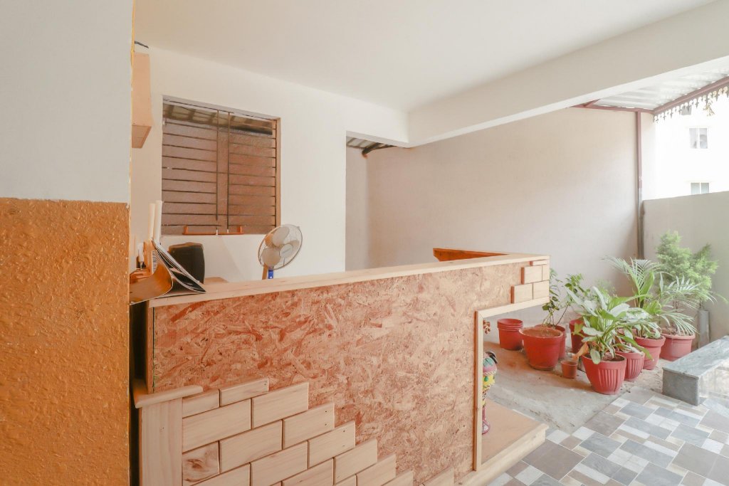 santa maria near indiranagar metro station