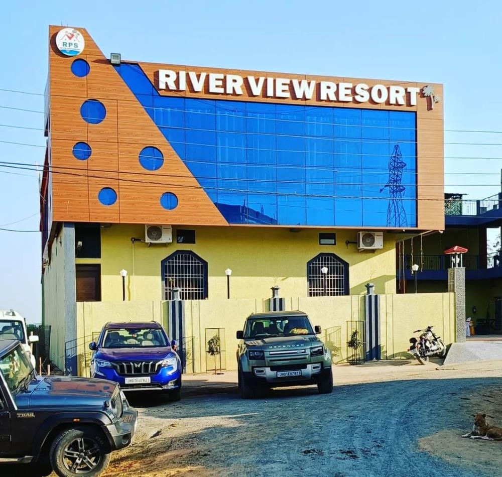 oyo 700998 river view resort