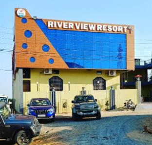 oyo 700998 river view resort