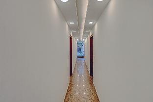 collection o hotel spot light near tughlakabad station metro station