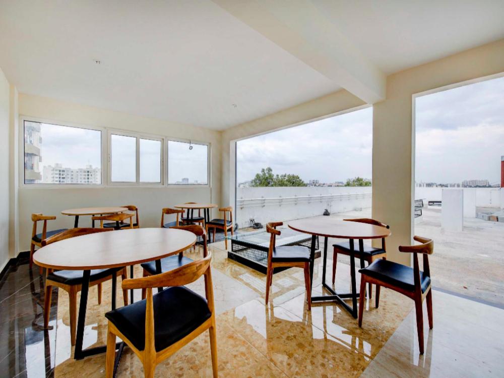 collection o royal elevar